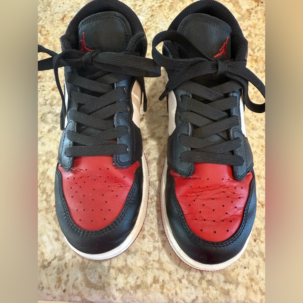 Nike Air Jordan 1 Low OGs - Big Kids 4.5